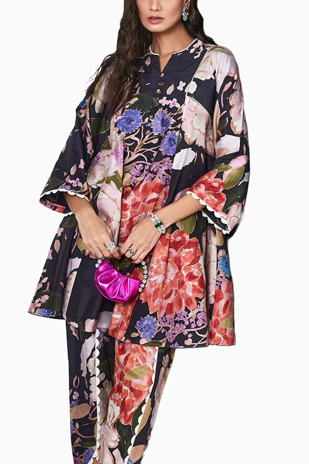 Aimberi Black Multicolored Kurta Set