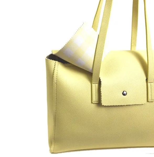 BTT19169 Everyday Tote w/ Gingham-Print Lining
