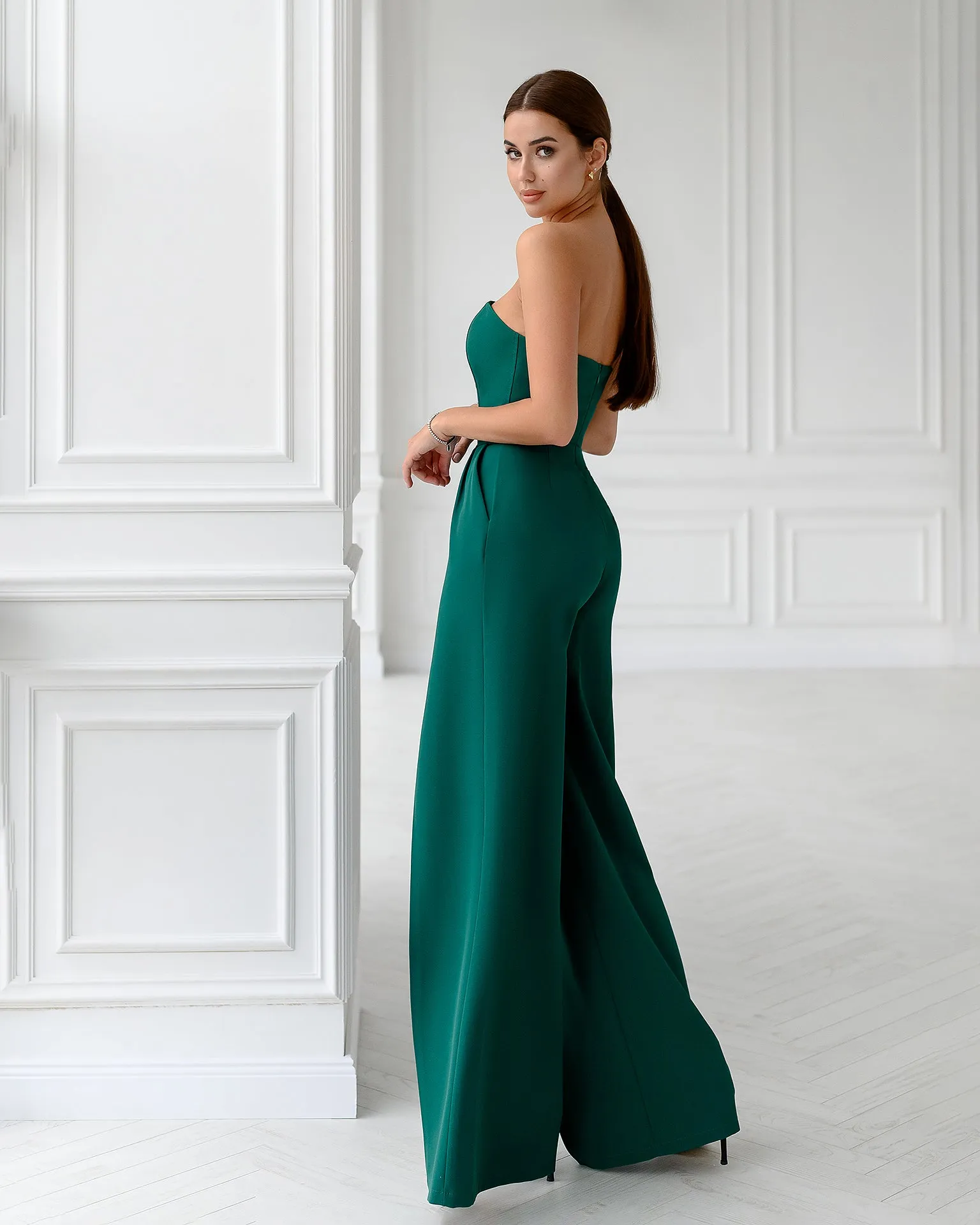 Emerald Strapless V-Neck Jumpsuit
