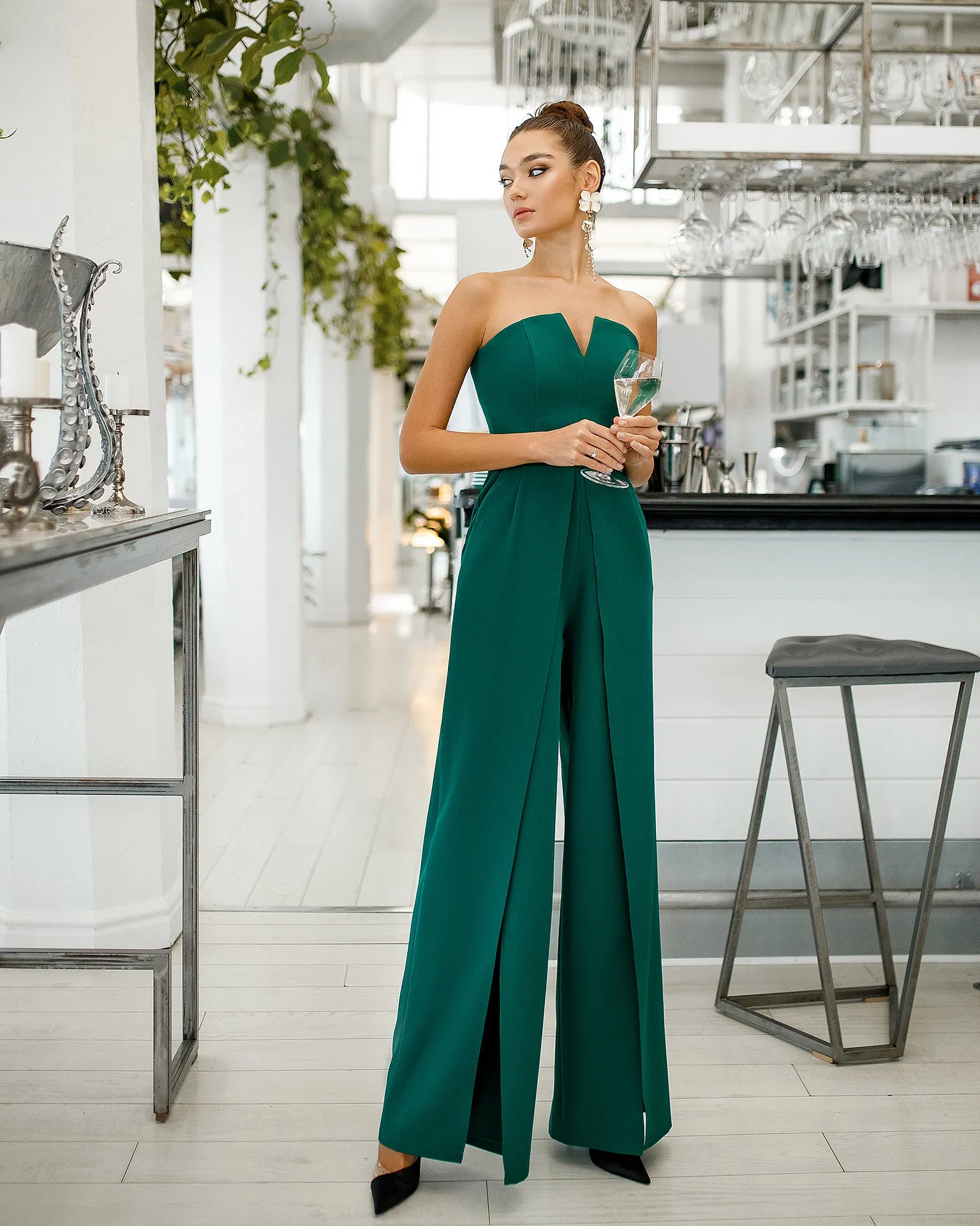 Emerald Strapless V-Neck Jumpsuit