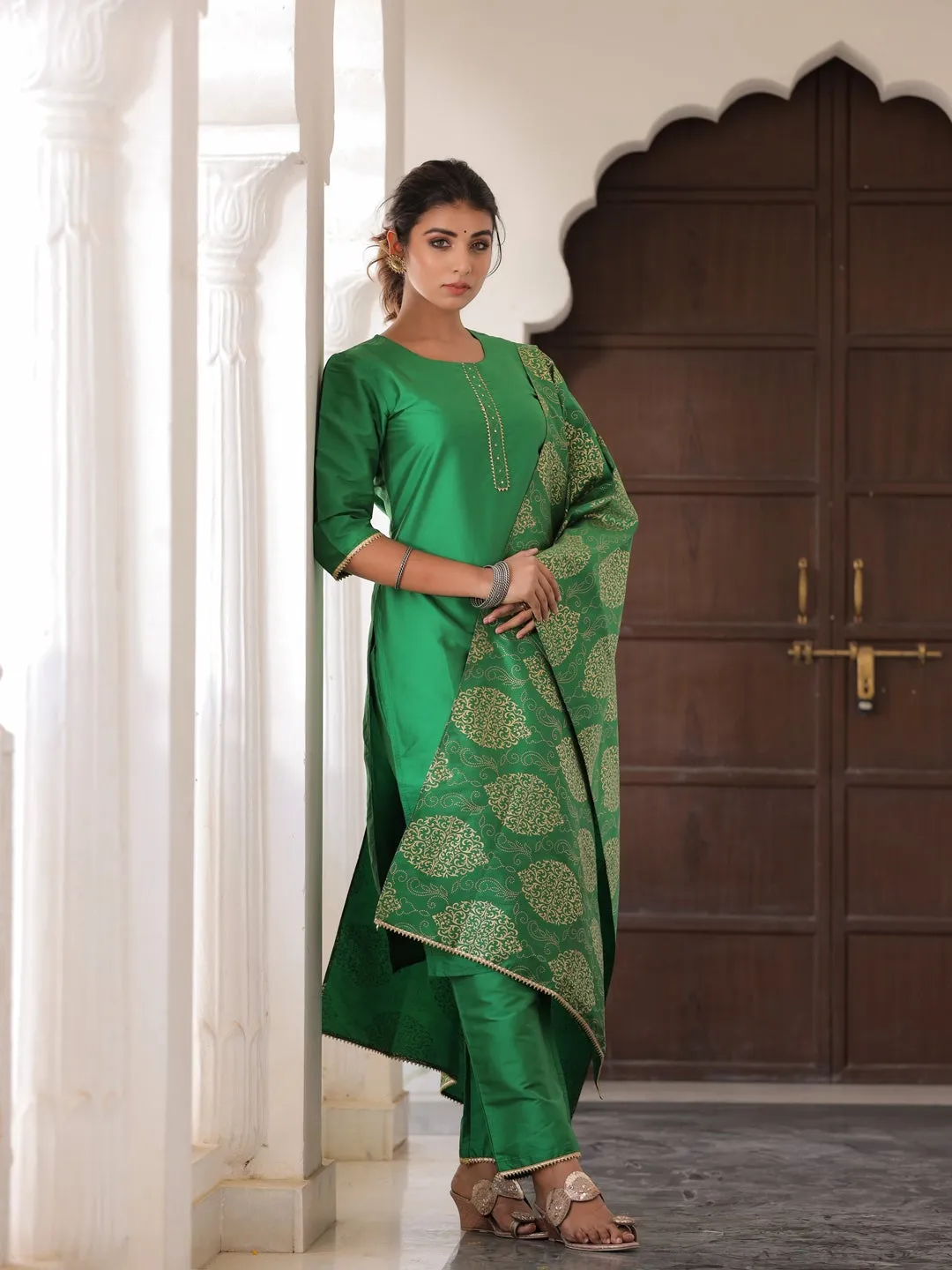 Green Solid Straight Kurta with Gotta work on Palazzo & Printed Dupatta