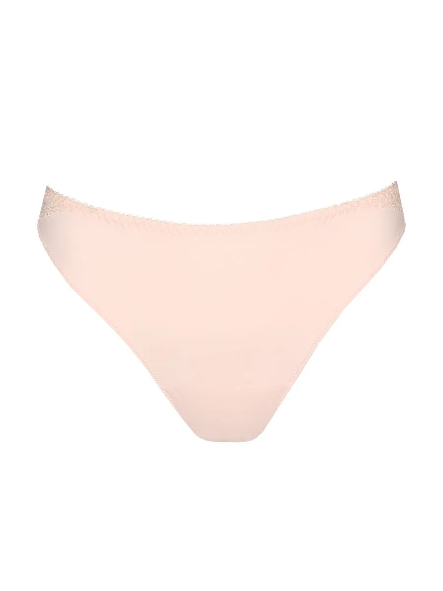 Montara Thong