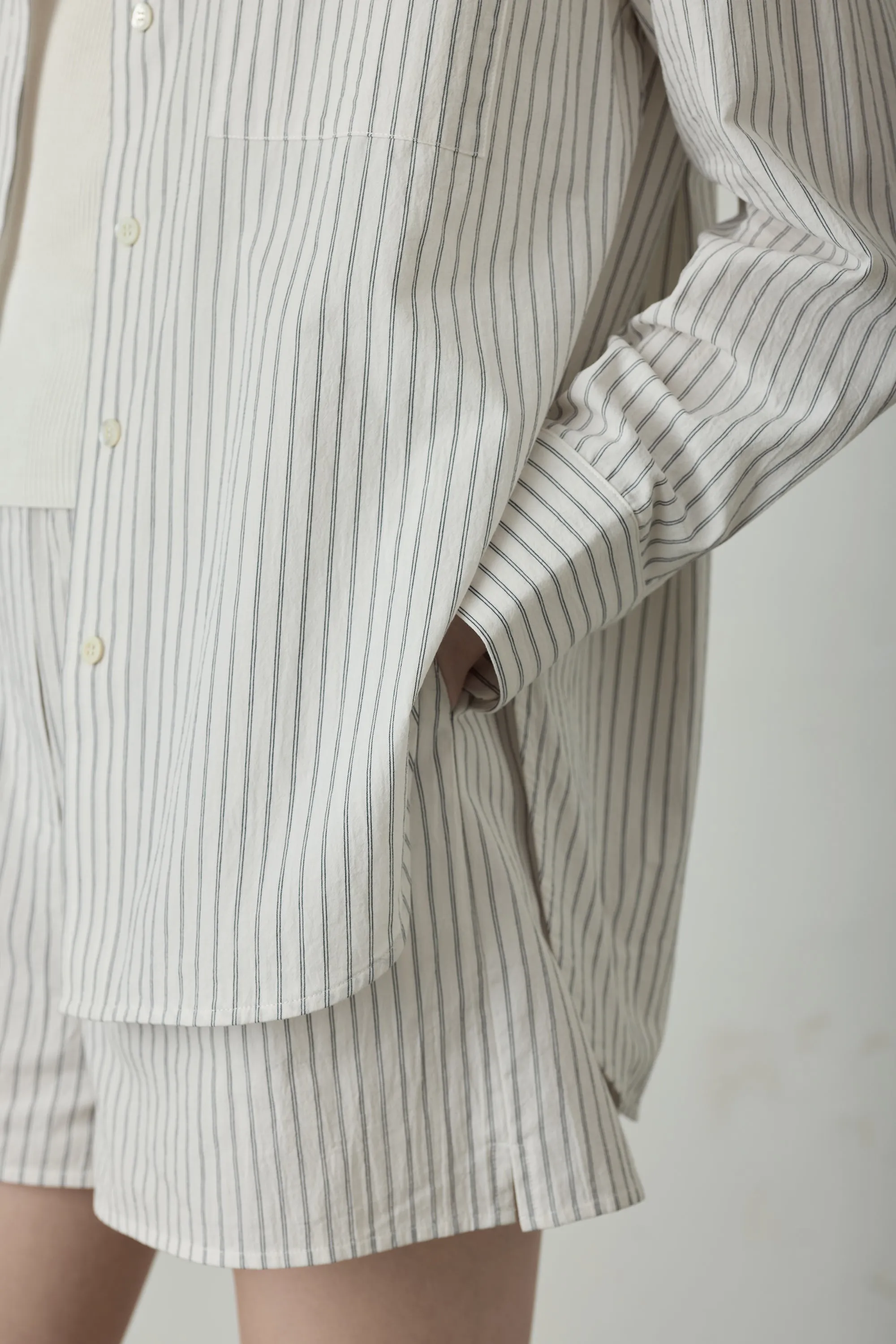 ORGANIC - cotton short (White stripe)