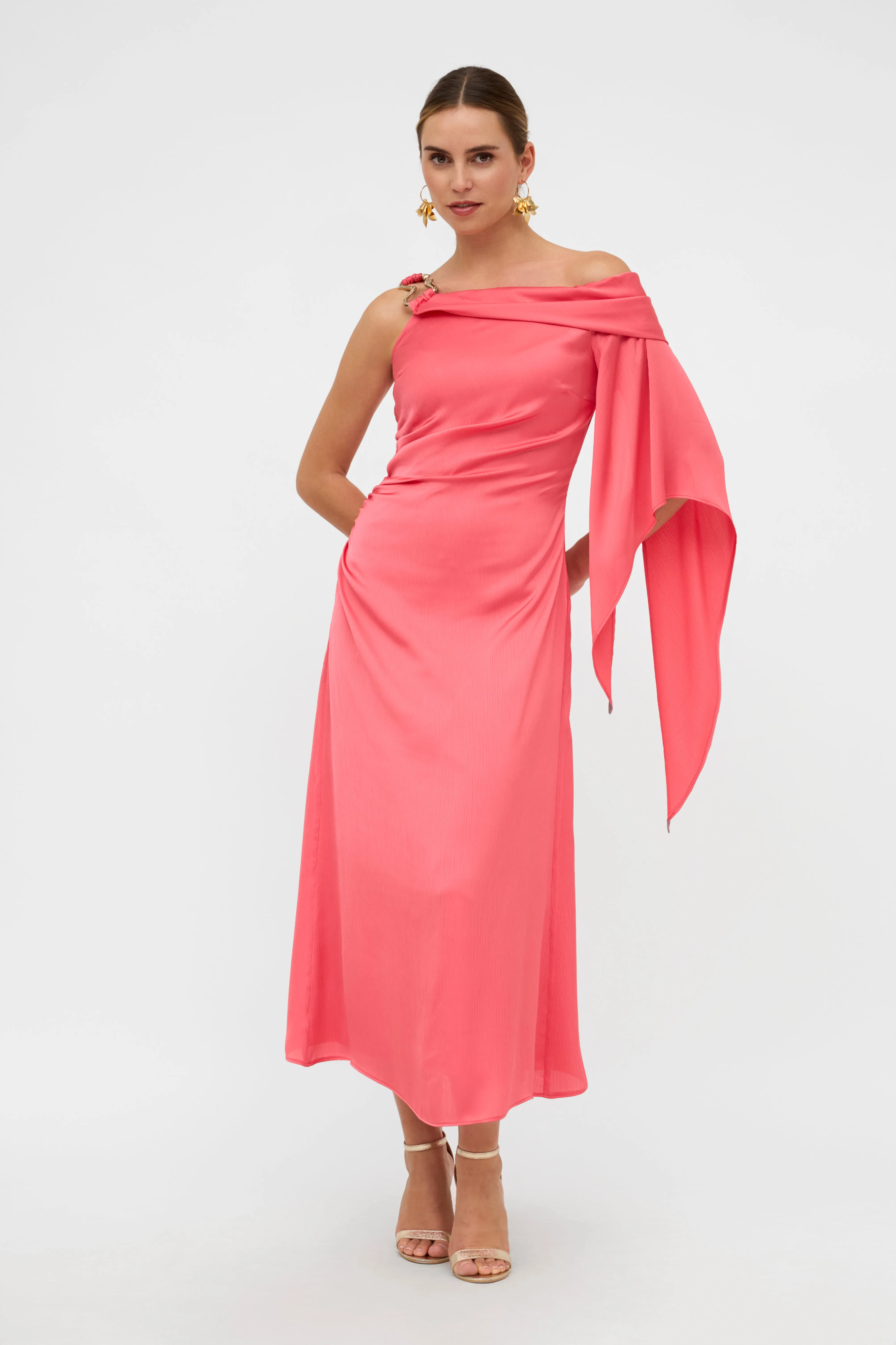 Rolemode Maines Coral Ruched Dress with Cape Sleeve